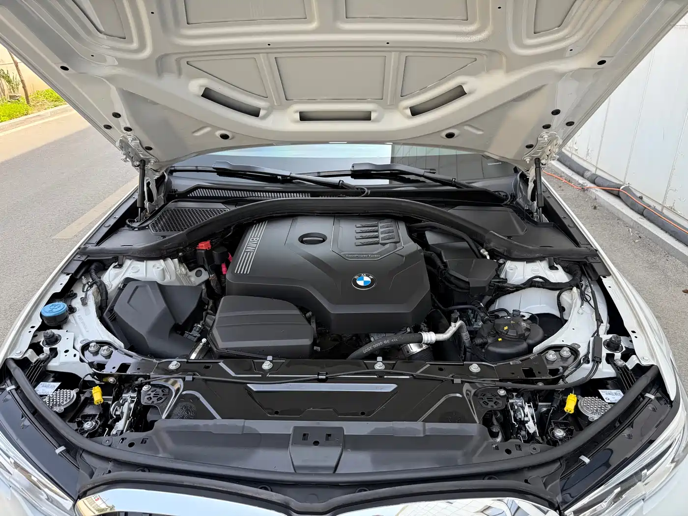 BMW 3 Series 2021 325Li M Sport Package фото 23