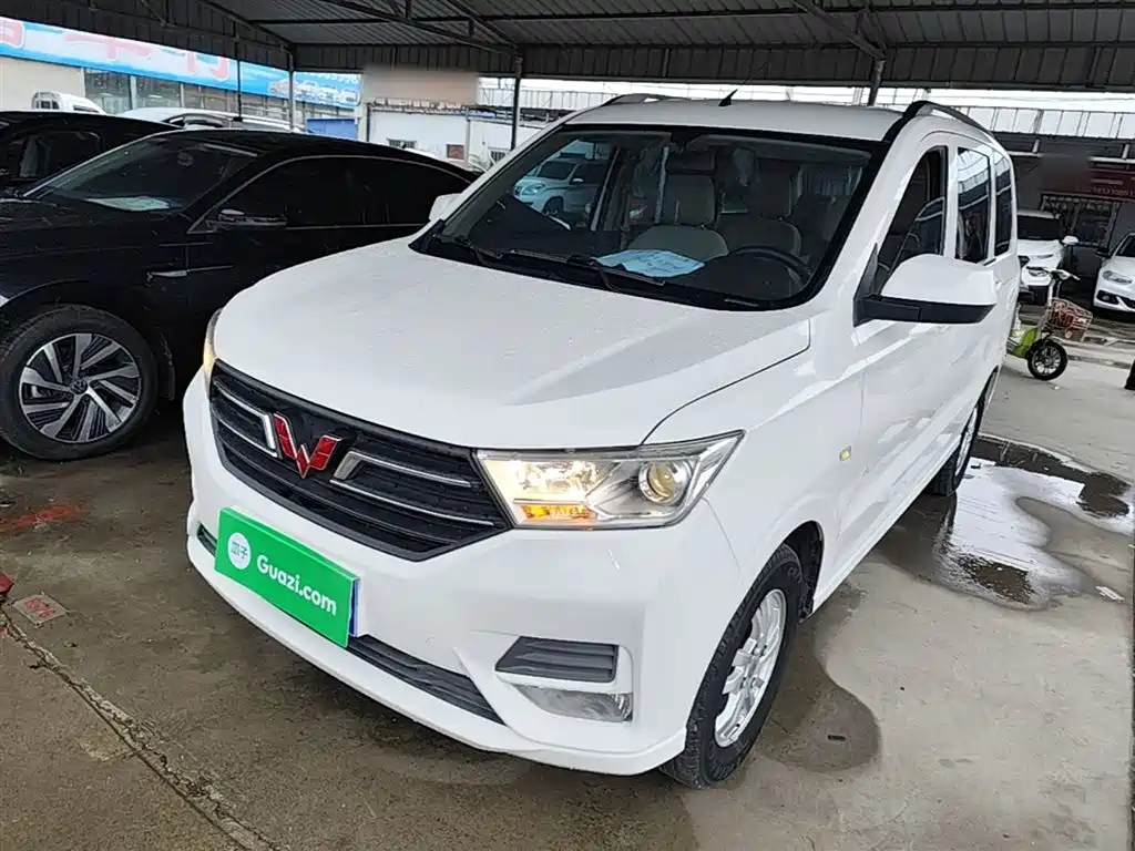 Wuling Motors Wuling Hongguang 2021 1.5L S Standard LAR