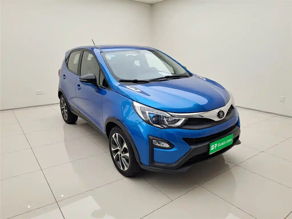BYD Yuan 2016 1.5L Automatic Luxury фото 4