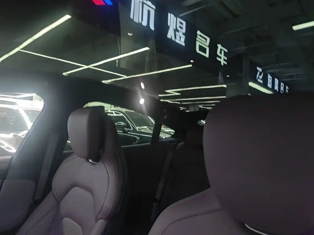Xiaomi Auto Xiaomi SU7 2024 AWD Extended Range Advanced Smart Driving Max Edition фото 18