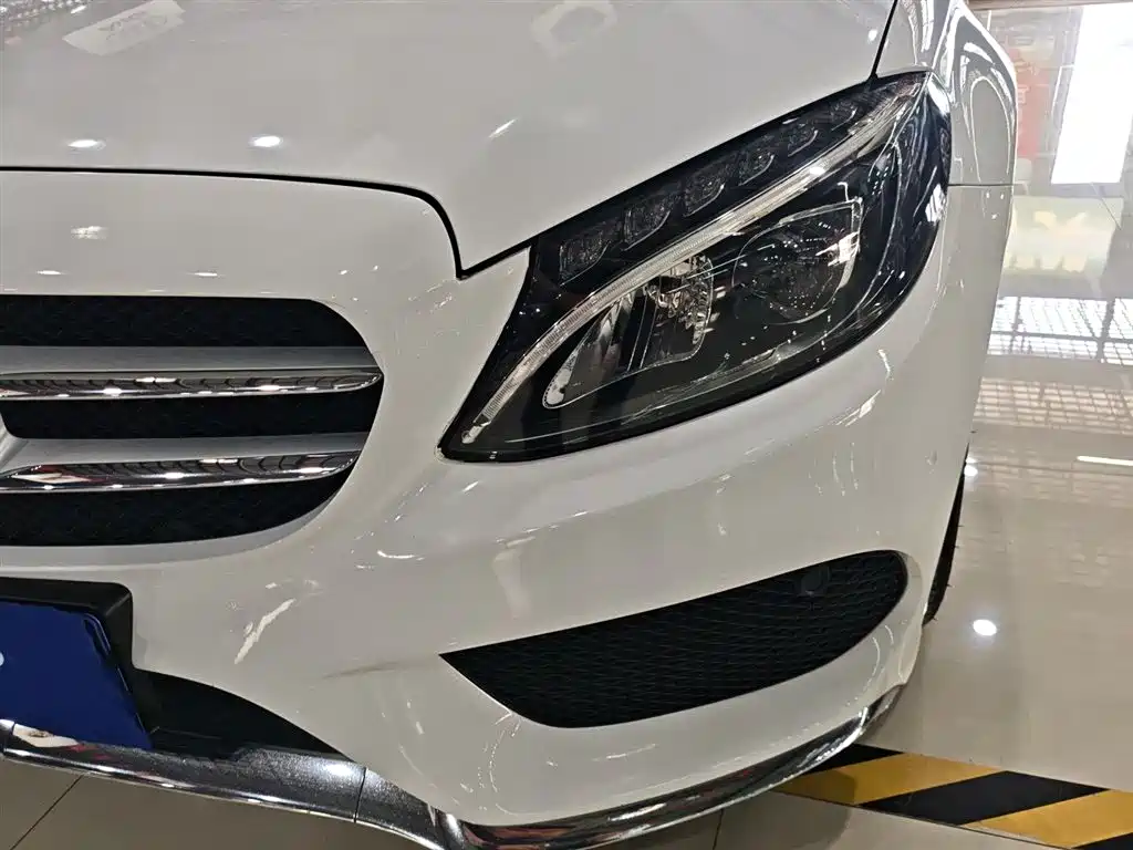 Mercedes-Benz C-Class 2017 Facelift C 180 L Fashion Sport Edition фото 24