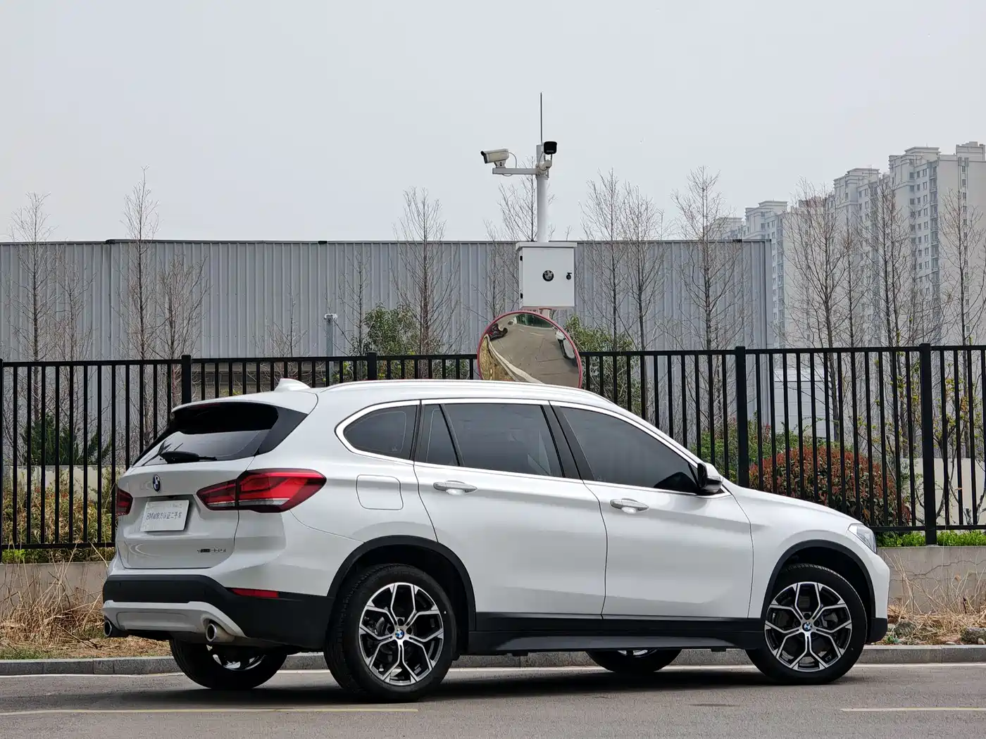 BMW X1 2022 sDrive25Li Leading фото 4