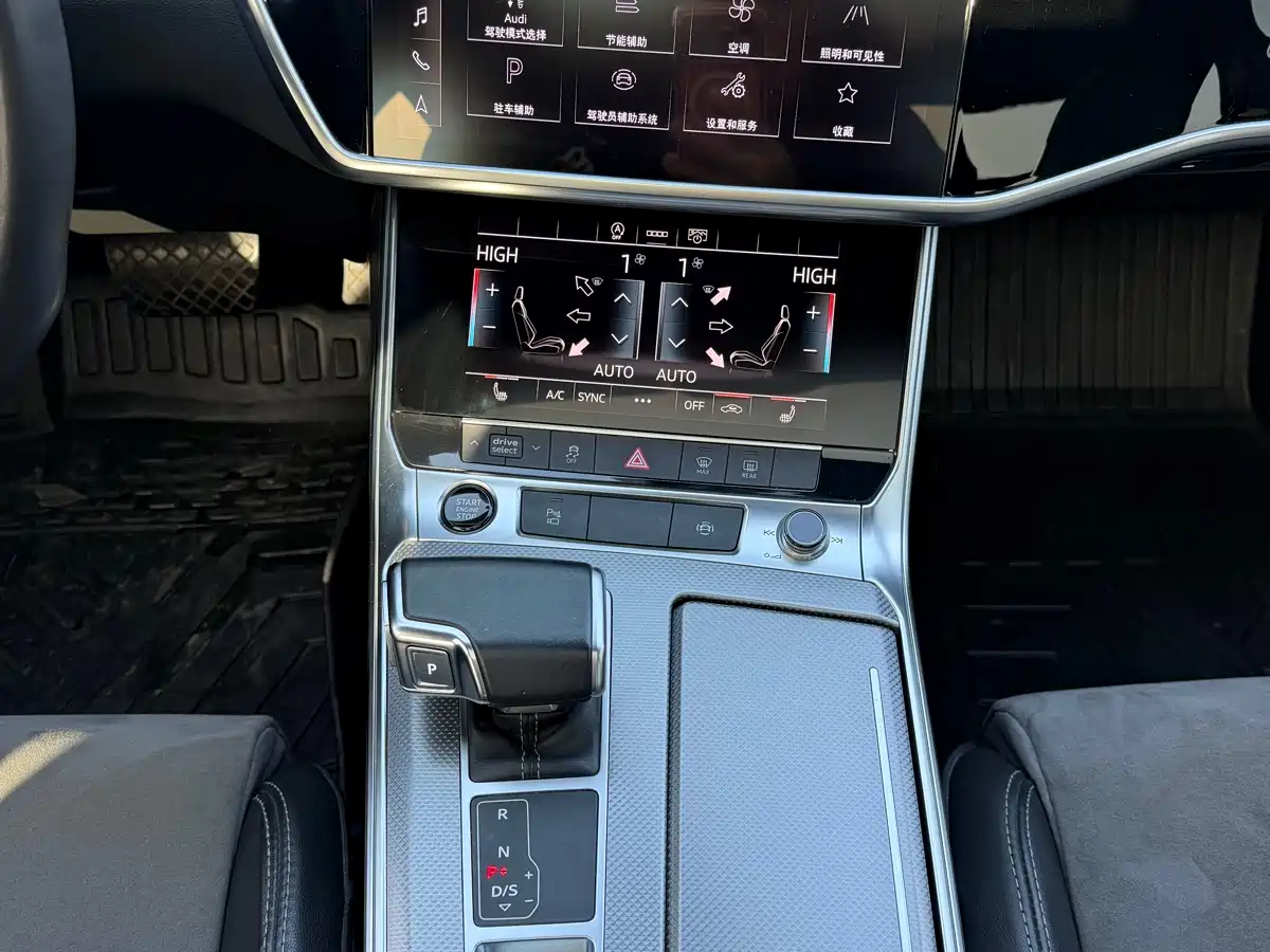 Audi A6L 2022 45 TFSI Premium Dynamic фото 23