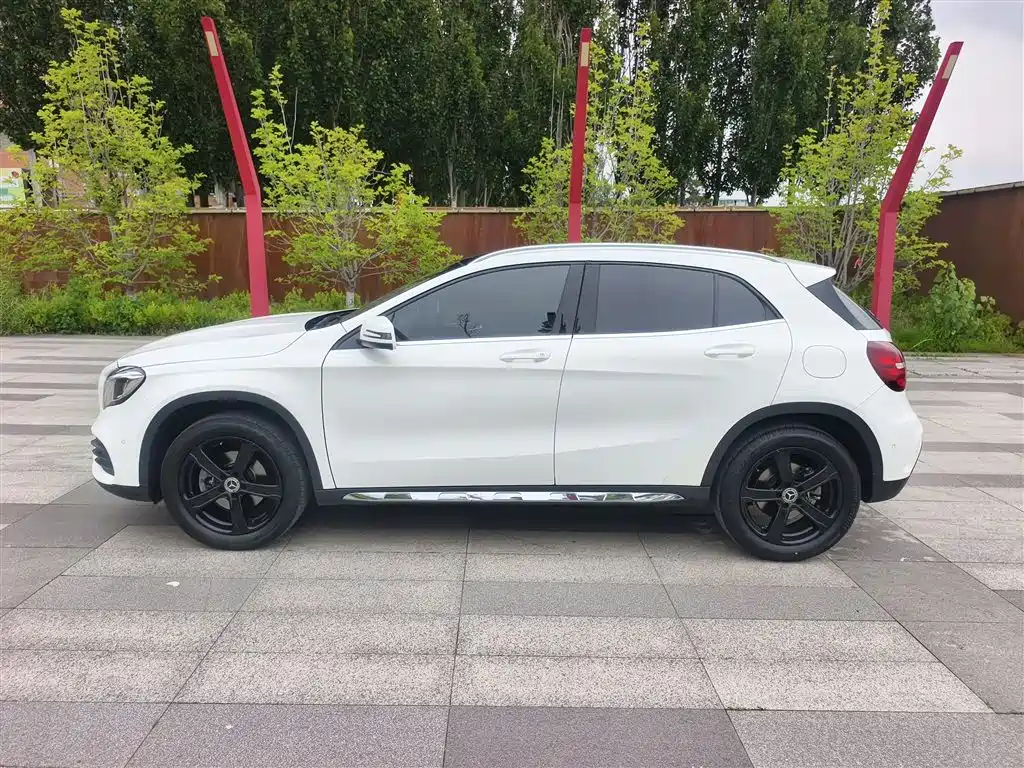 Mercedes-Benz GLA 2019 GLA 200 Fashion фото 10