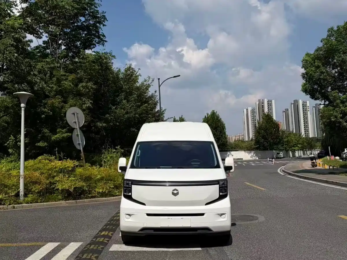 Changan Kaicheng V919 2025 2025 Speed Cargo Version CATL 88kwh Long Wheelbase High Roof Smart Trim 3-Seater