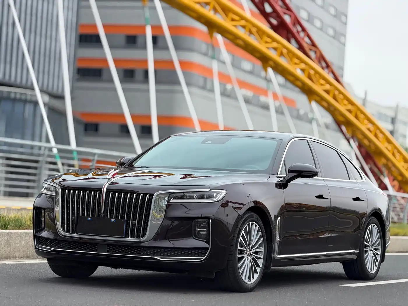 Hongqi H9 2020 2.0T Smart Connection Qi Chang Edition