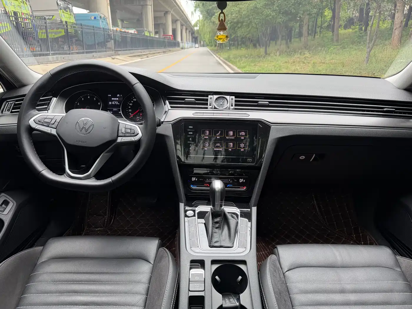 Volkswagen Magotan 2020 330TSI DSG Leading фото 5