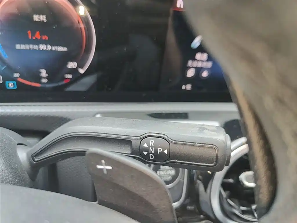 Mercedes-Benz A-Class 2020 Facelift A 200 L Sport Sedan Dynamic фото 14