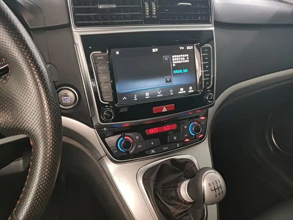 Фото 13 - Haval M6