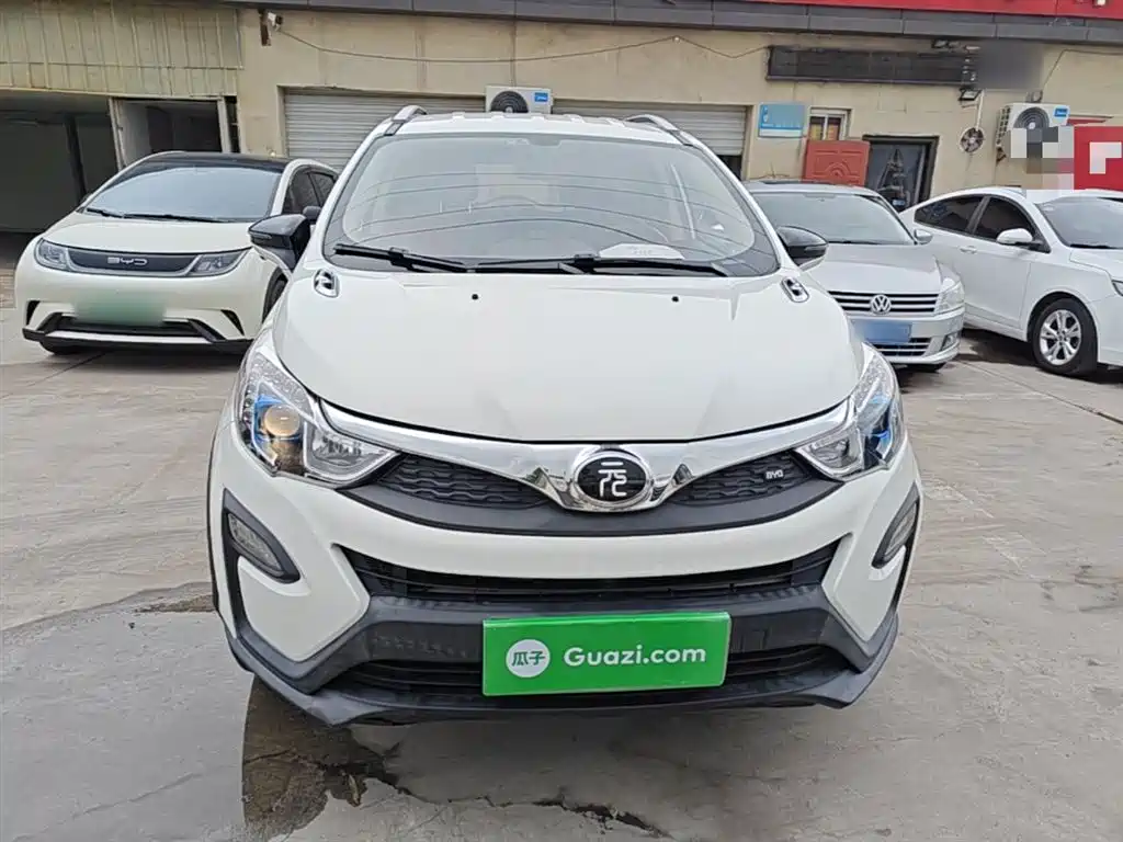 BYD Yuan 2016 1.5TID Automatic Luxury фото 3