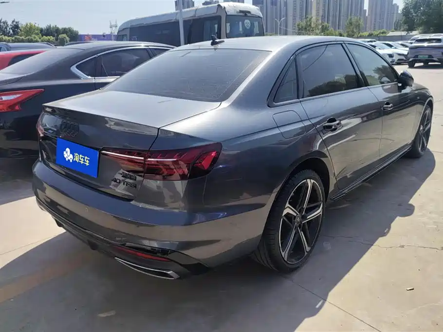 Audi A4L 2024 40 TFSI Luxury Dynamic фото 3
