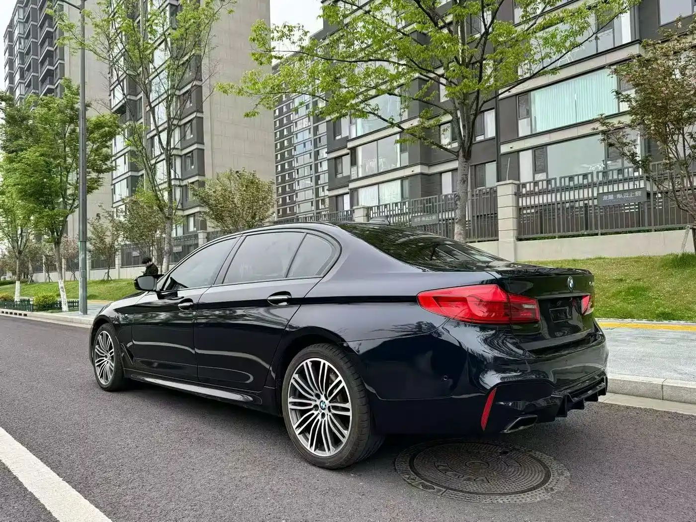 BMW 5 Series 2018 Facelift 530Li Exclusive M Sport Package фото 9