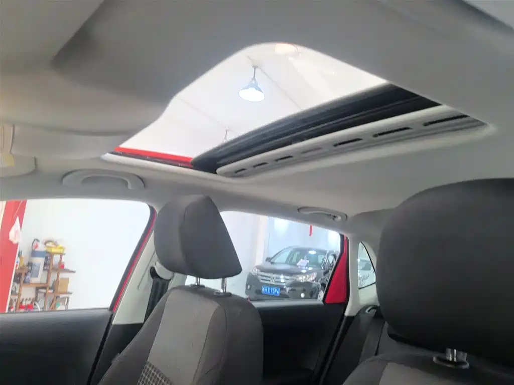 Volkswagen Polo 2018 1.5L Auto Comfort фото 18