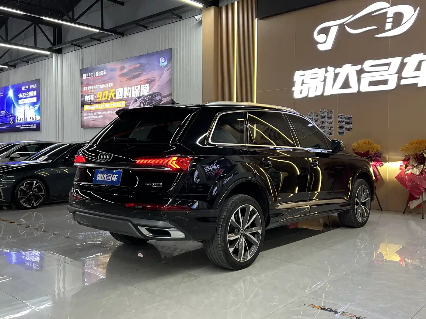 Audi Q7 2023 55 TFSI quattro S line Sport фото 15