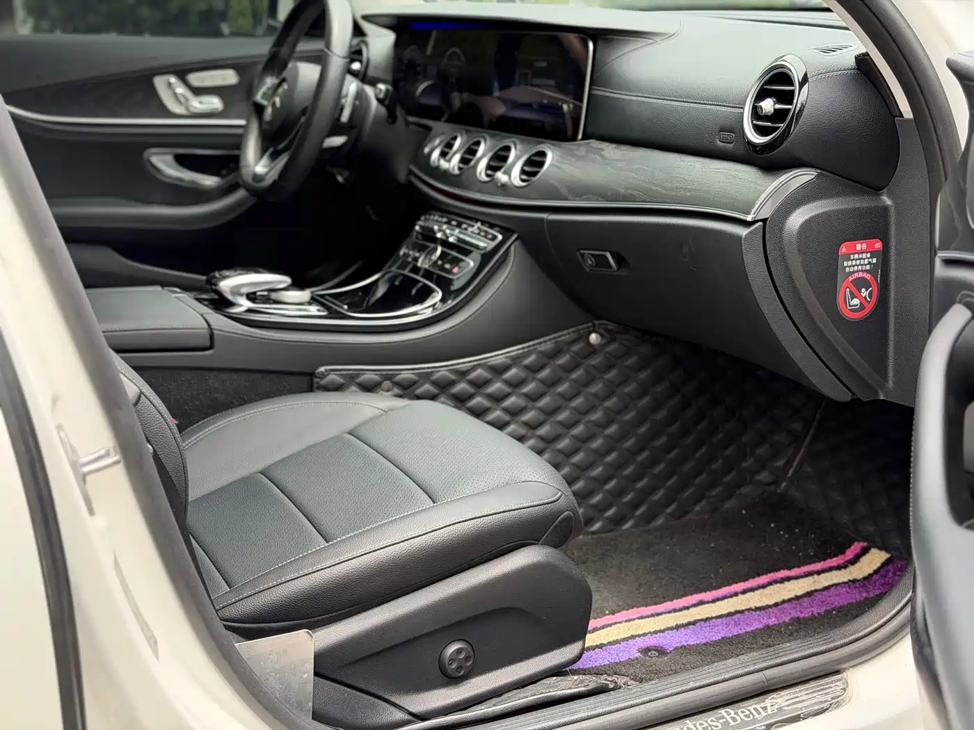 Mercedes-Benz E-Class 2018 E 300 L Sport Fashion фото 18