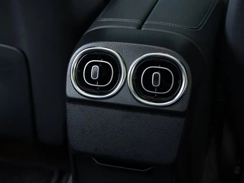 Mercedes-Benz C-Class 2023 C 260 L Sport фото 20