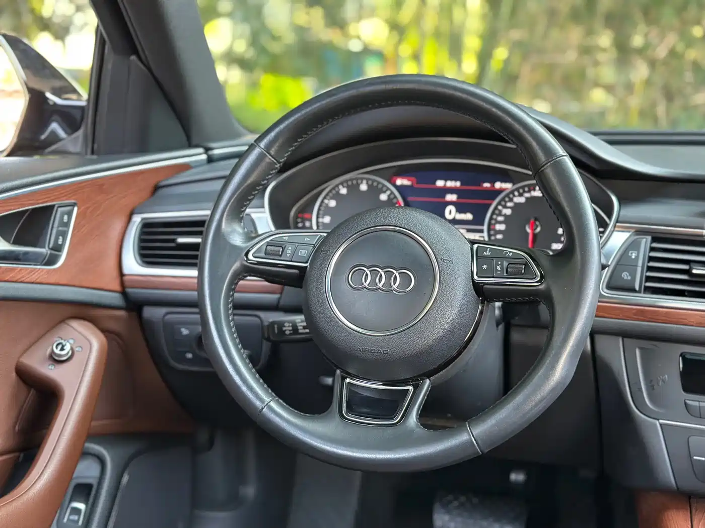 Audi A6L 2018 30th Anniversary 45 TFSI quattro Sport фото 14
