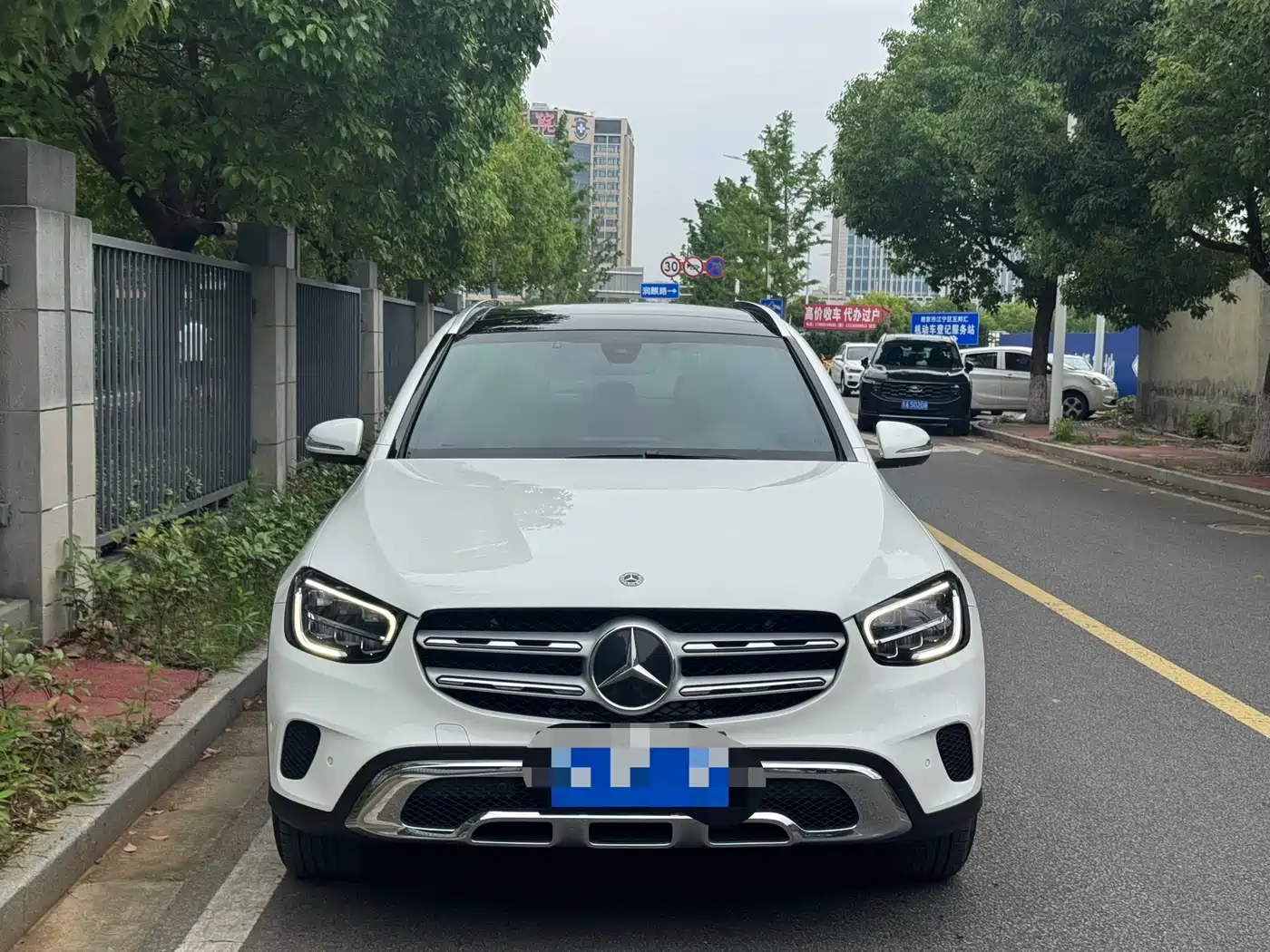 Mercedes-Benz GLC 2020 GLC 260 L 4MATIC Dynamic