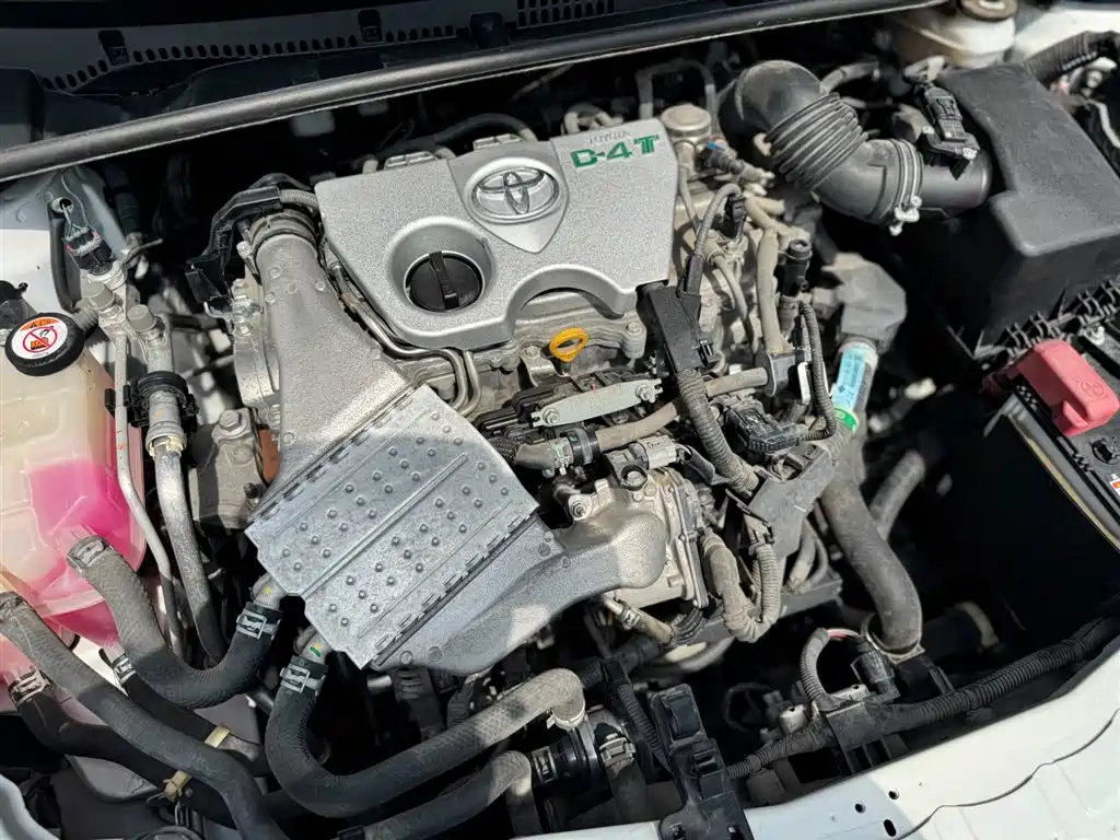 Toyota Corolla 2017 Facelift 1.2T S-CVT GL-i фото 18