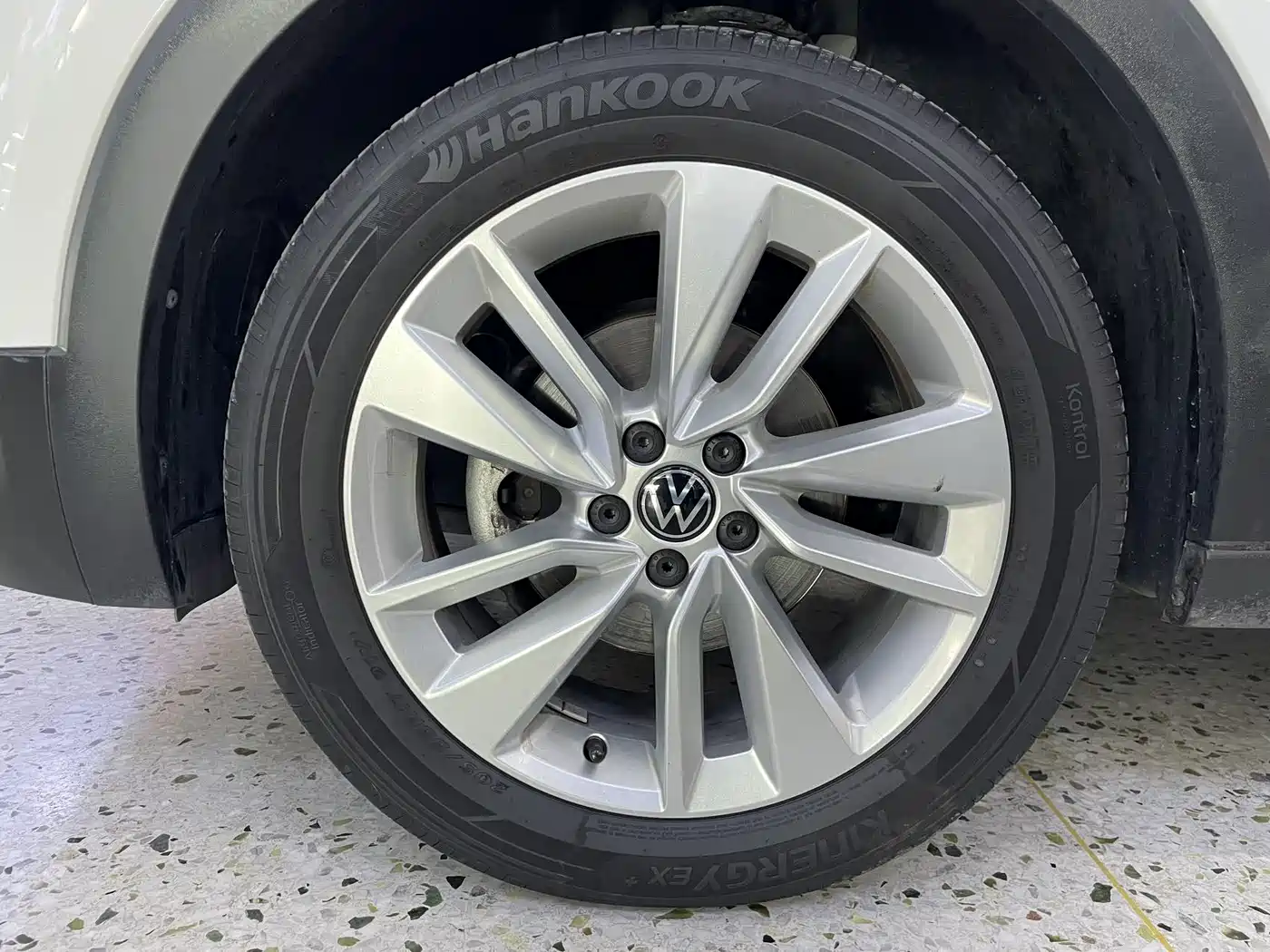 Volkswagen T-Cross 2022 280TSI DSG Comfort Edition фото 7