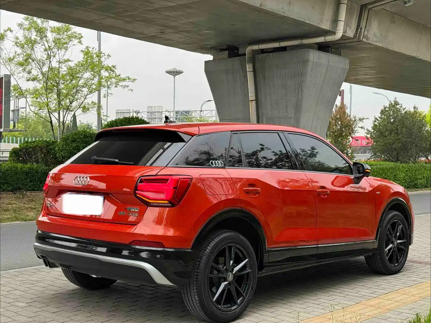 Audi Q2L 2018 35 TFSI Fashion Dynamic China VI фото 4