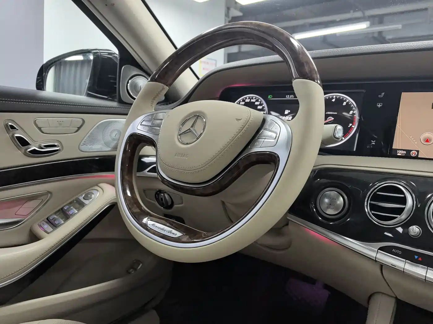 Mercedes-Benz S-Class 2014 S 320 L Luxury фото 9