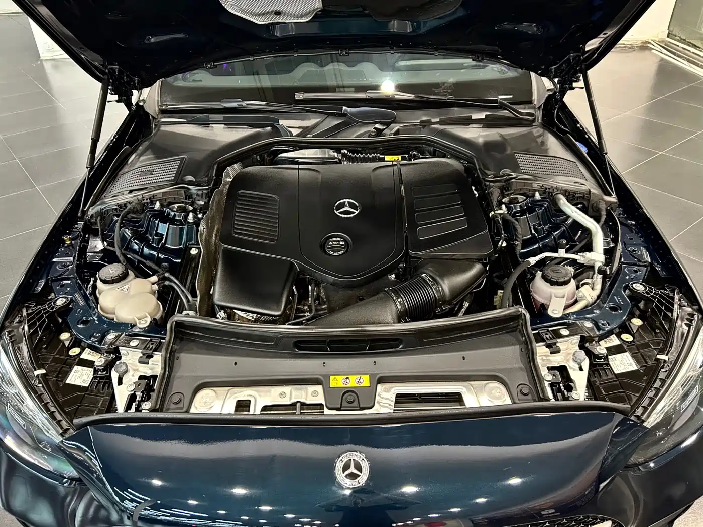 Mercedes-Benz C-Class 2024 Facelift III C 260 L Sport фото 22