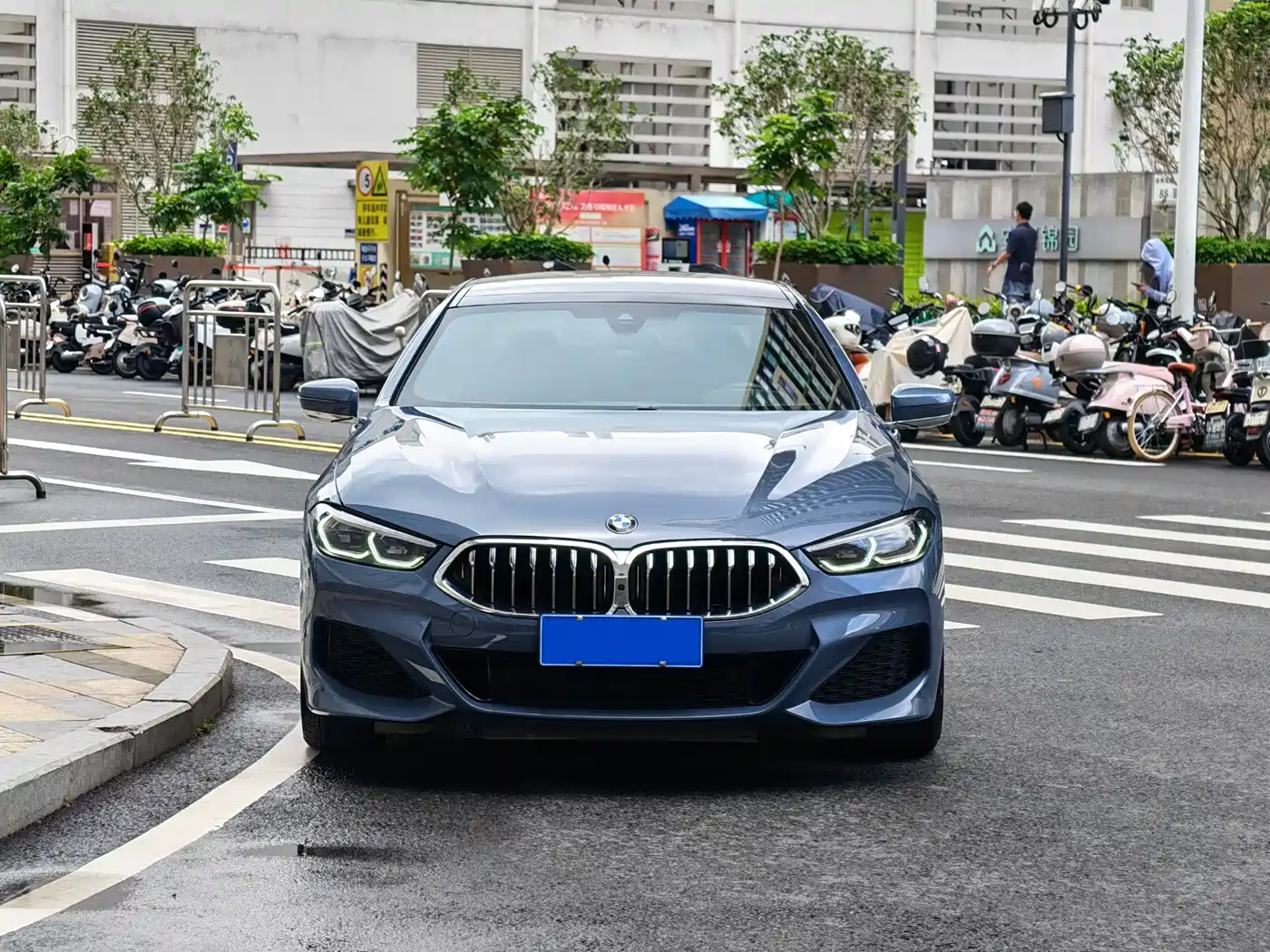 BMW 8 Series 2019 840i xDrive Gran Coupe M Sport фото 2