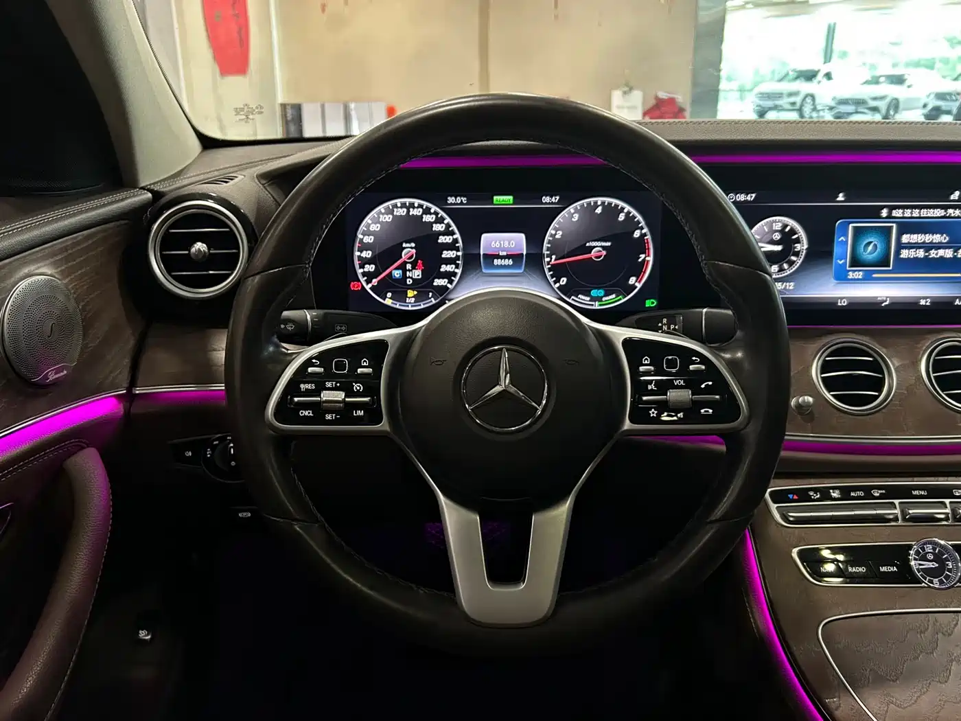 Mercedes-Benz E-Class 2019 E 260 L фото 12
