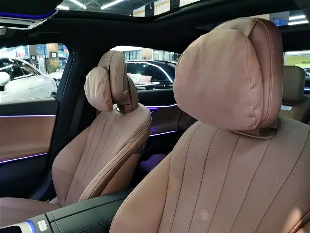 Mercedes-Benz E-Class 2025 E 300 L Luxury фото 6