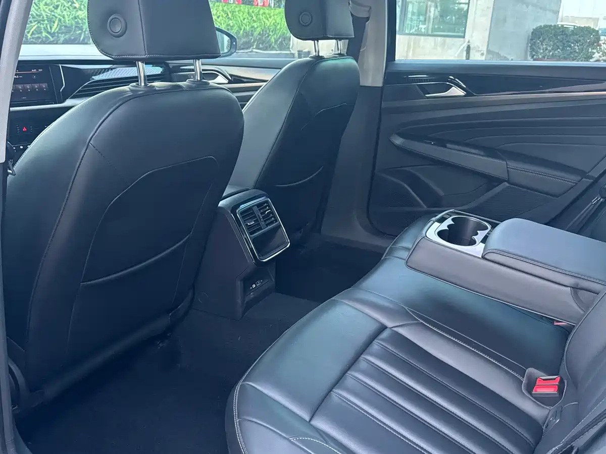 Volkswagen Passat 2021 Model 280TSI Business Edition фото 8