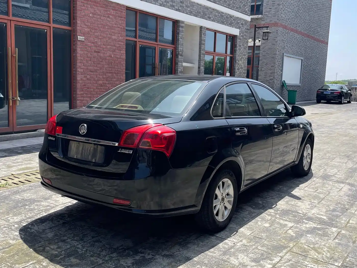 Buick Excelle 2013 1.5L Manual Classic Edition фото 5