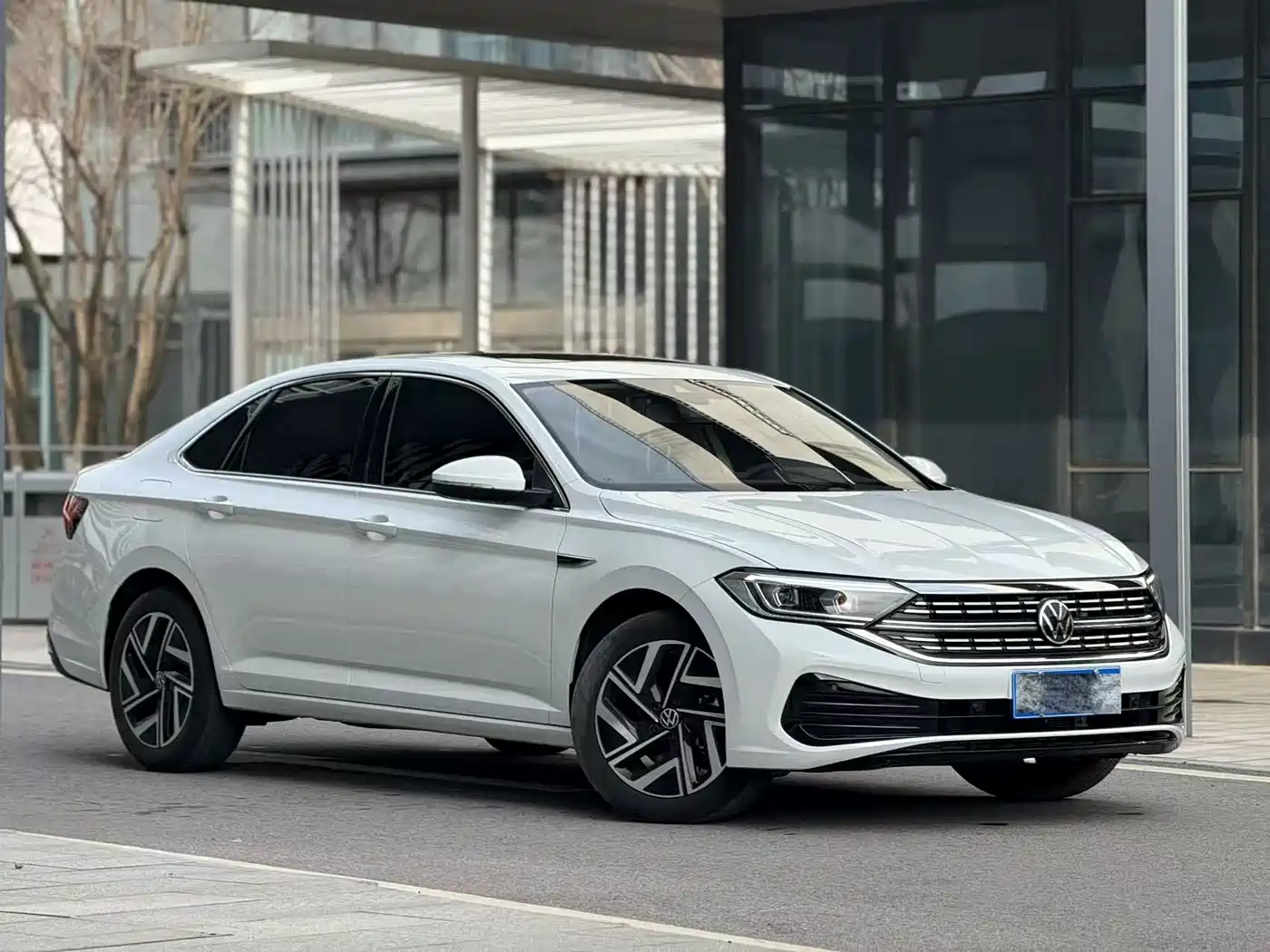 Volkswagen Sagitar 2025 Facelift 300TSI DSG Beyond Edition фото 3