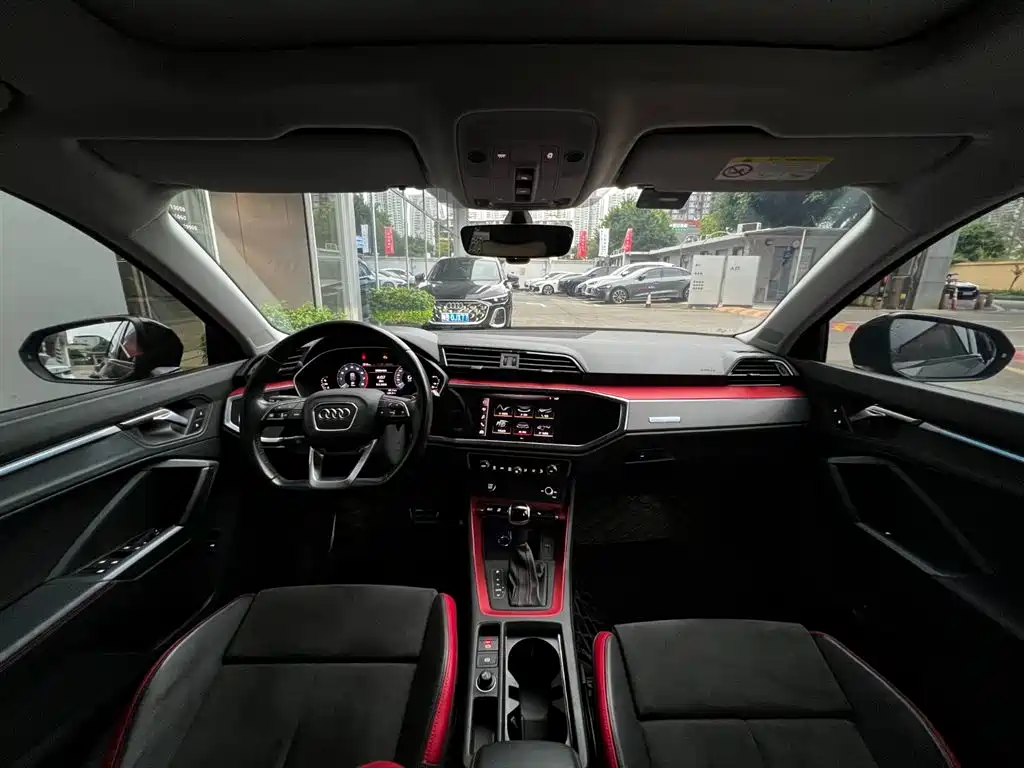 Audi Q3 2021 40 TFSI Fashion Sport фото 9