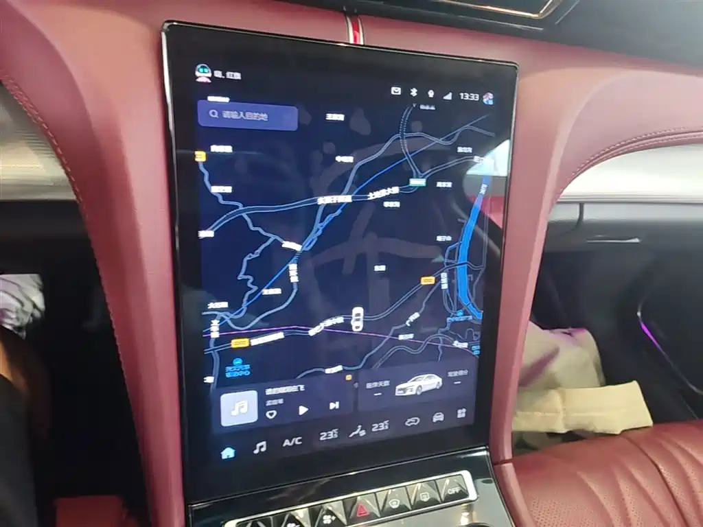 Hongqi H5 2024 2.0T Automatic Smart Connect Flag Leader Edition фото 13