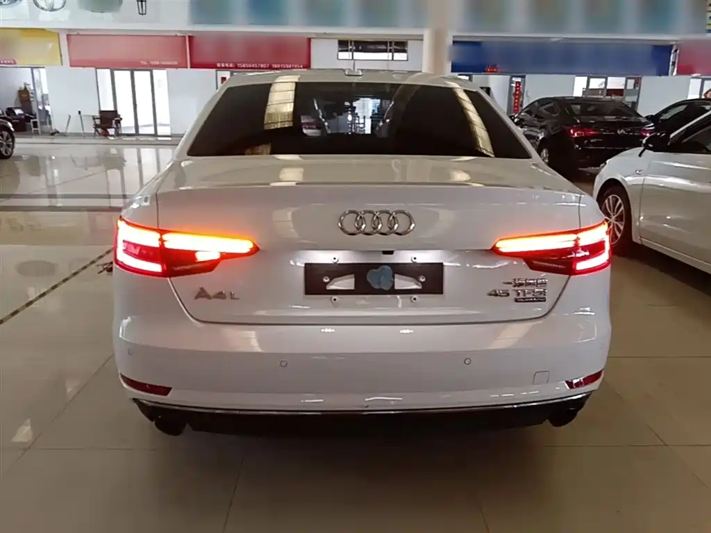Audi A4L 2017 45 TFSI quattro Style Edition фото 6