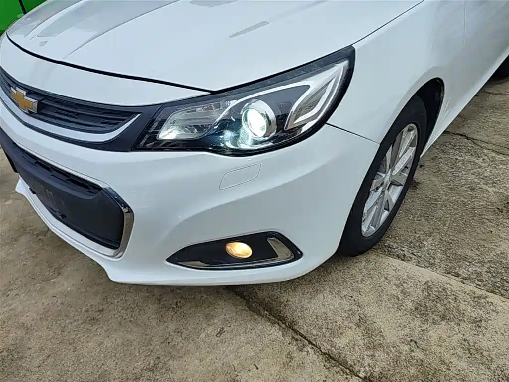 Chevrolet Malibu 2018 530T Automatic Luxury Edition фото 24