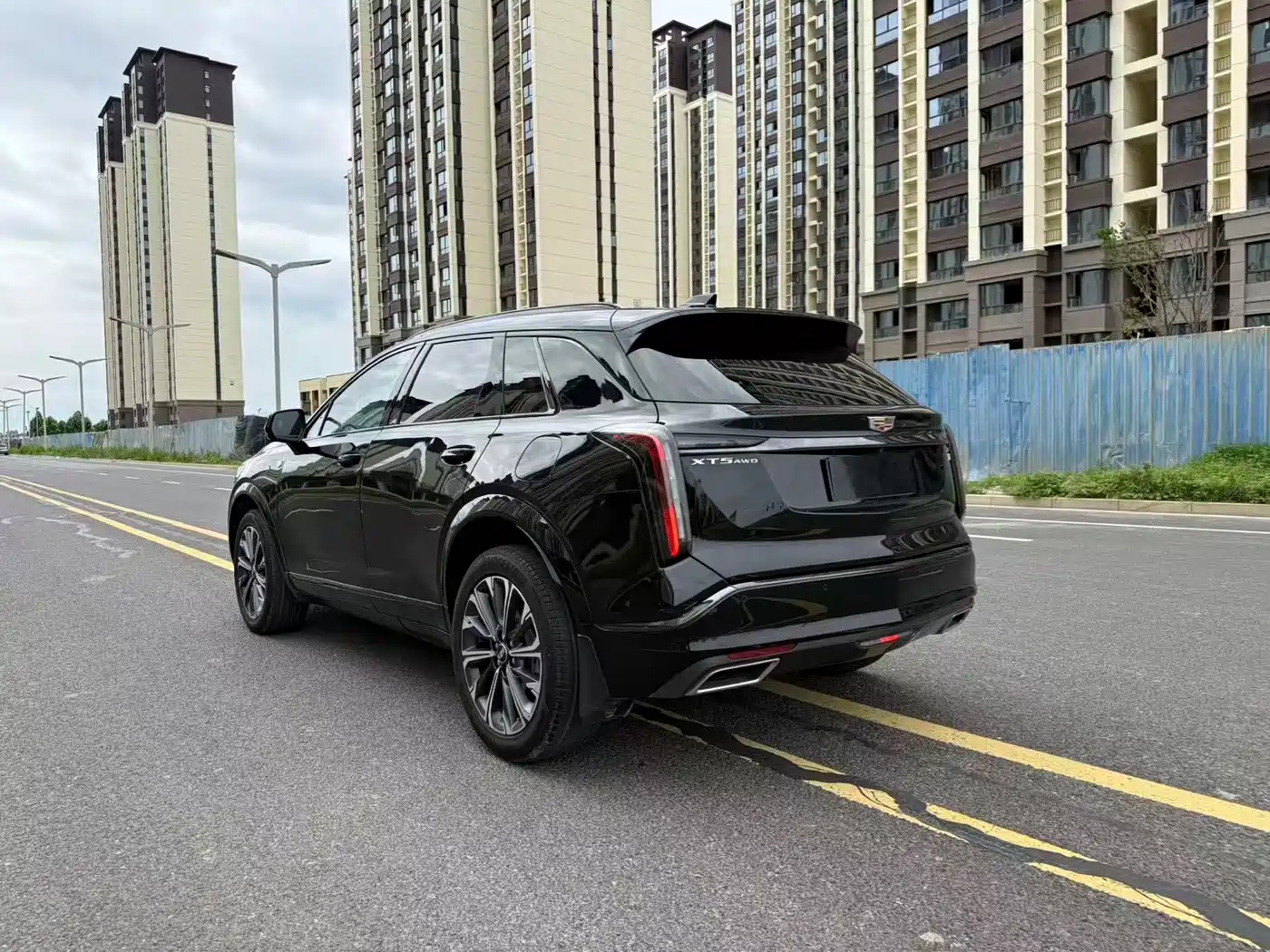 Cadillac XT5 2025 2.0T Luxury фото 11