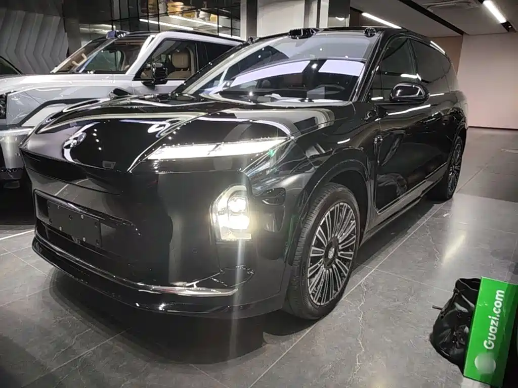 NIO ES8 2025 Base Model 7-Seater