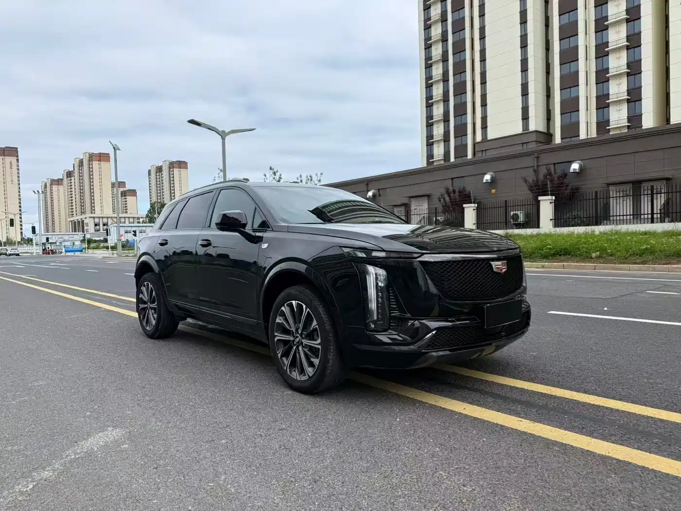 Cadillac XT5 2025 2.0T Luxury фото 3