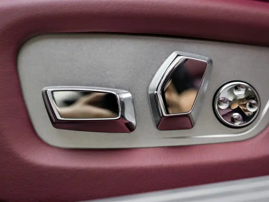 Rolls-Royce Wraith 2018 6.6T Standard фото 20