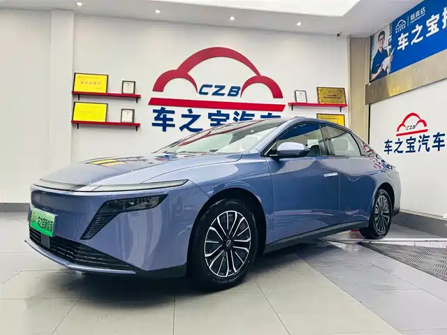  Nissan Nissan N6 2025 Mid Configuration
