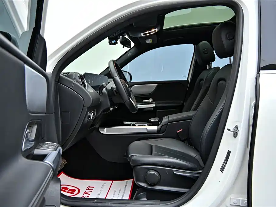 Mercedes-Benz GLB 2022 Facelift II GLB 200 Style фото 11