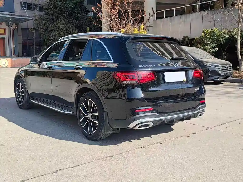 Mercedes-Benz GLC 2021 GLC 260 L 4MATIC Luxury фото 18