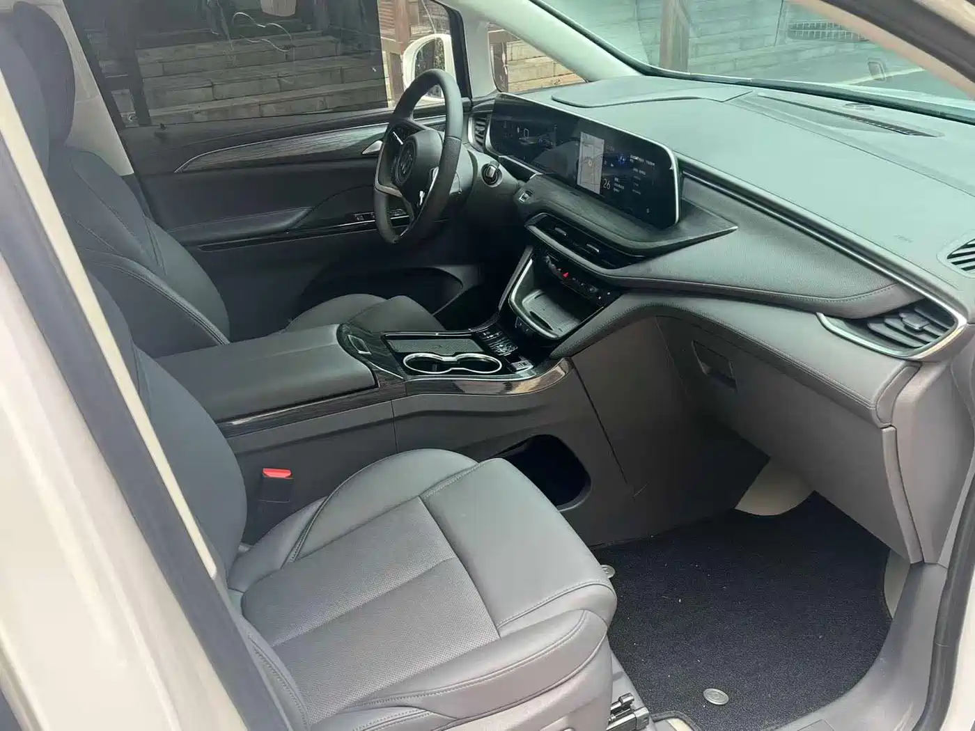 Buick GL8 New Energy 2025 Land Honor Premium Edition 7-Seater фото 15