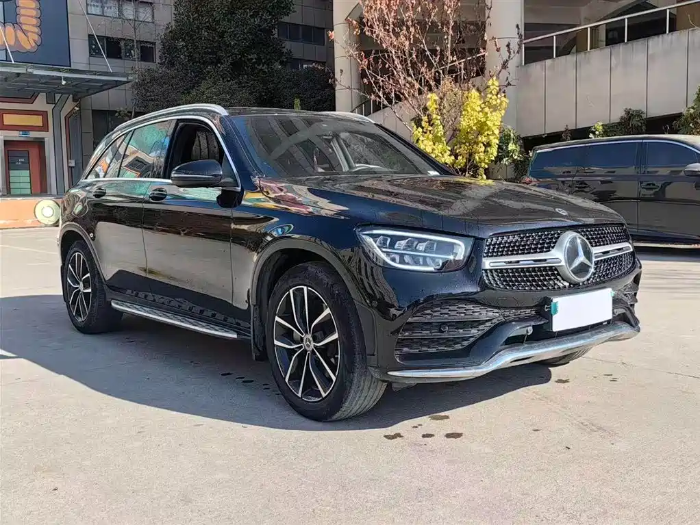 Mercedes-Benz GLC 2021 GLC 260 L 4MATIC Luxury фото 3