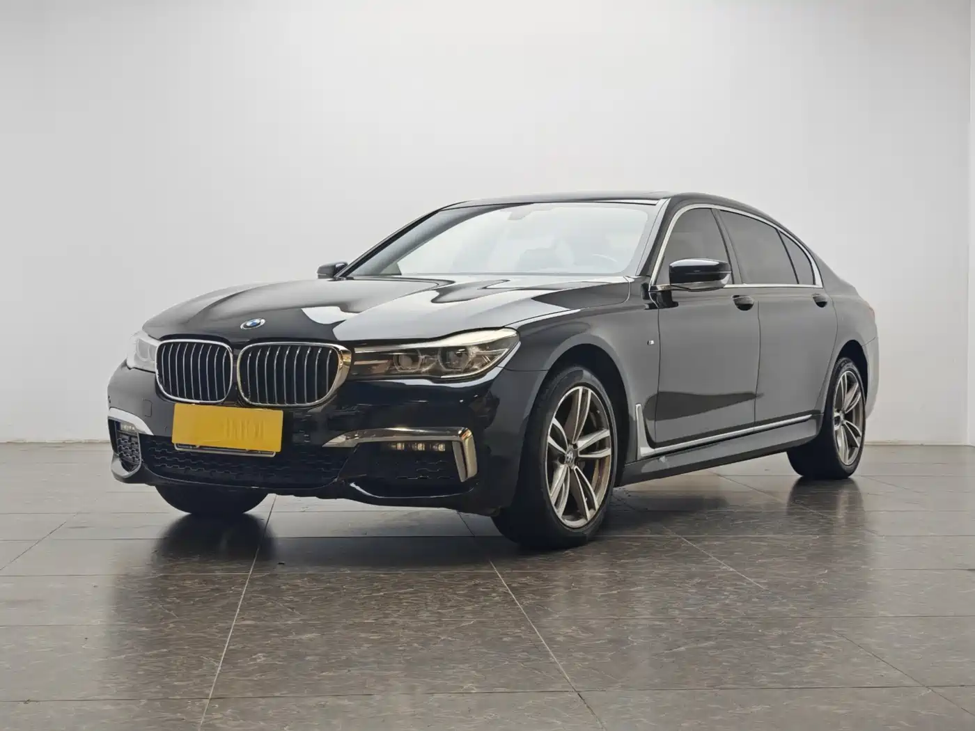 BMW 7 Series 2018 730Li Leading Type M Sport Package
