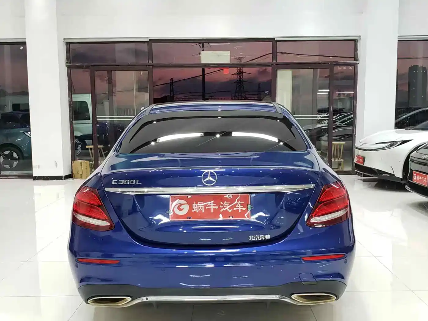 Mercedes-Benz E-Class 2017 E 300 L Sport Luxury фото 10