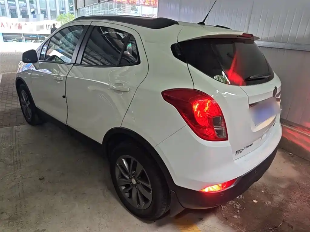 Buick Encore 2017 18T Automatic 2WD Urban Leading фото 5
