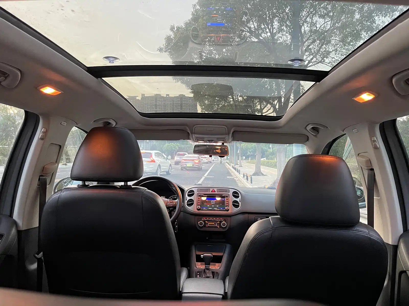 Photo 15 - Volkswagen Tiguan